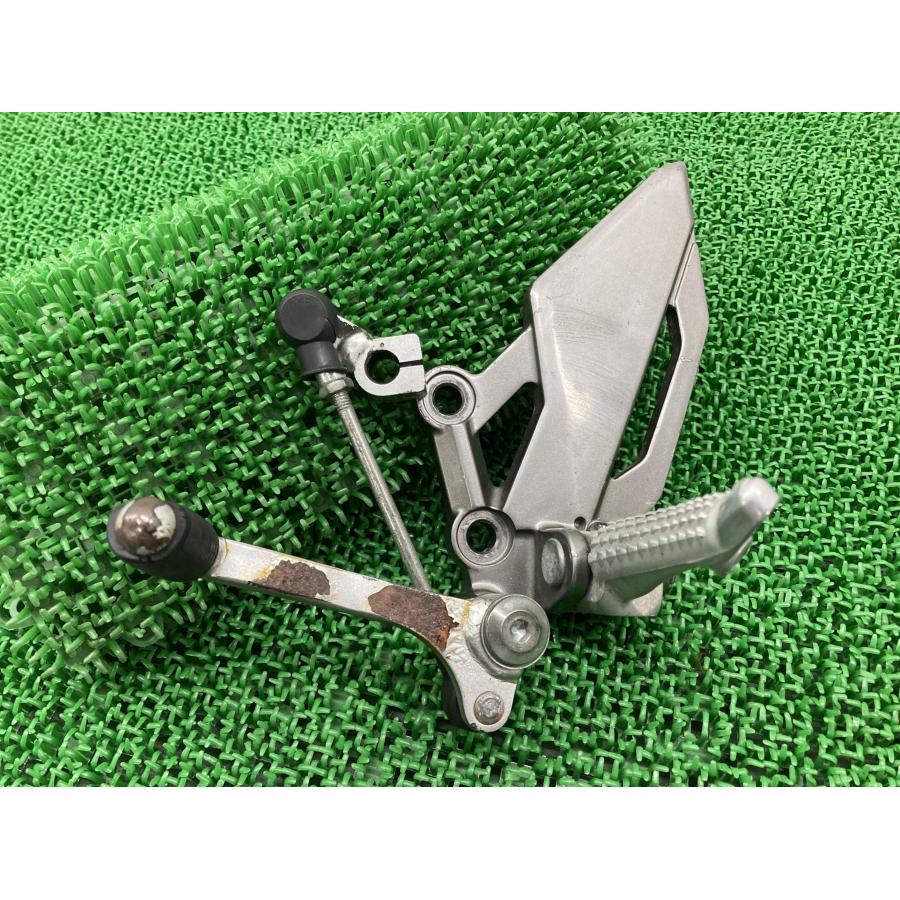 カワサキ（Kawasaki） NINJA250 ステップ 左 0999 純正 中古 バイク