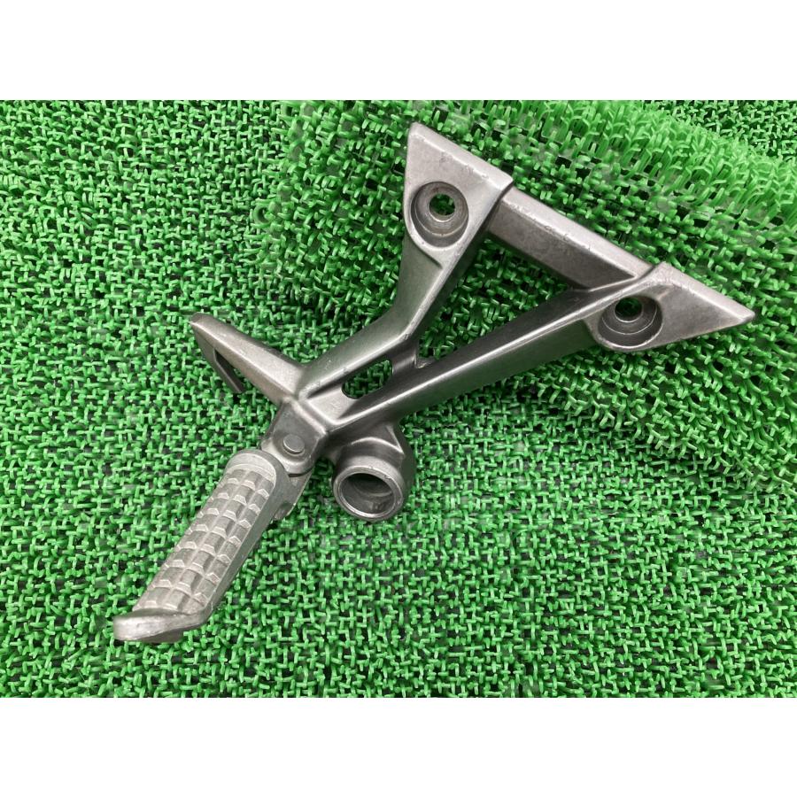 カワサキ（Kawasaki） NINJA250 タンデムステップ 右 35063-0842 純正
