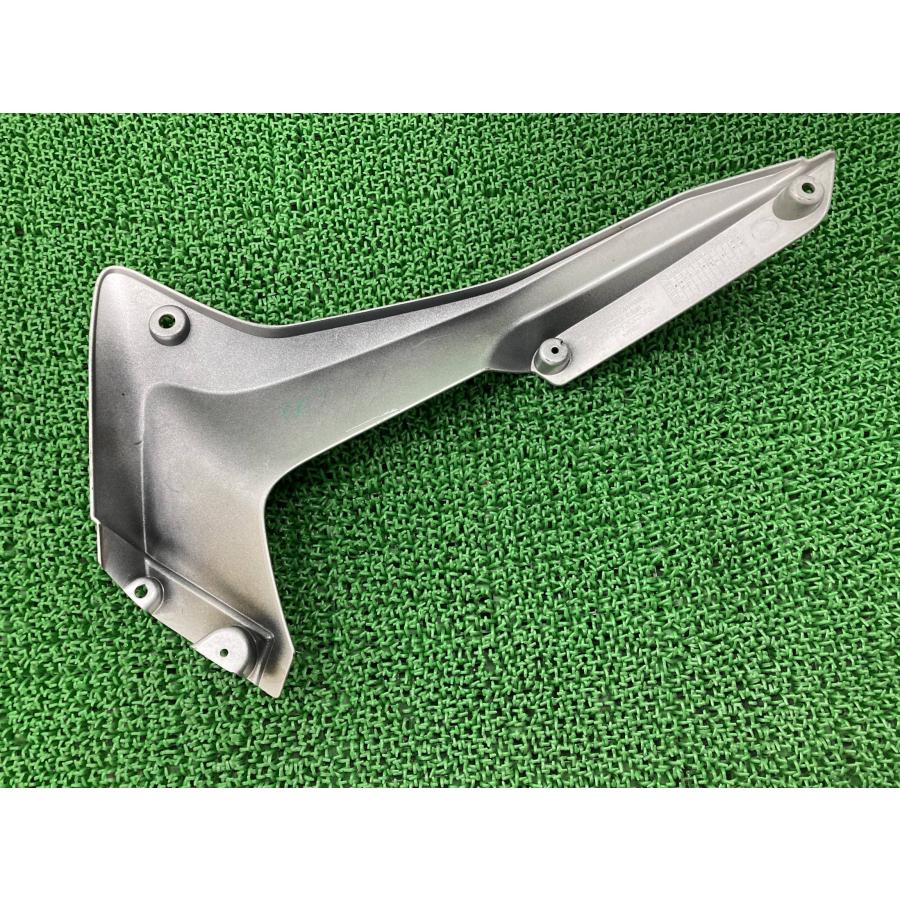 ホンダ（HONDA） CBR250R サイドカウル 右 銀 KYJ 純正 中古 バイク