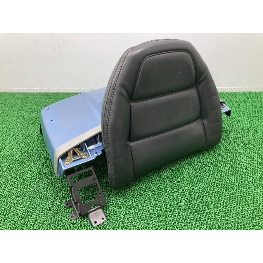 ホンダ（HONDA） GL1500 バックレスト MN5 純正 中古 バイク 部品 SC22