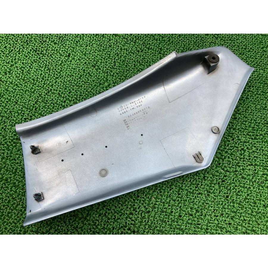 ホンダ（HONDA） GL1500 サイドカバー 左 水色 MN5 純正 中古 バイク 