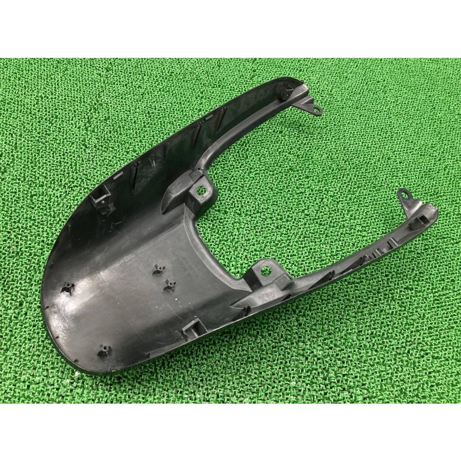 スズキ（SUZUKI） イナズマ1200 テールカウル 黒 03F 純正 中古 バイク