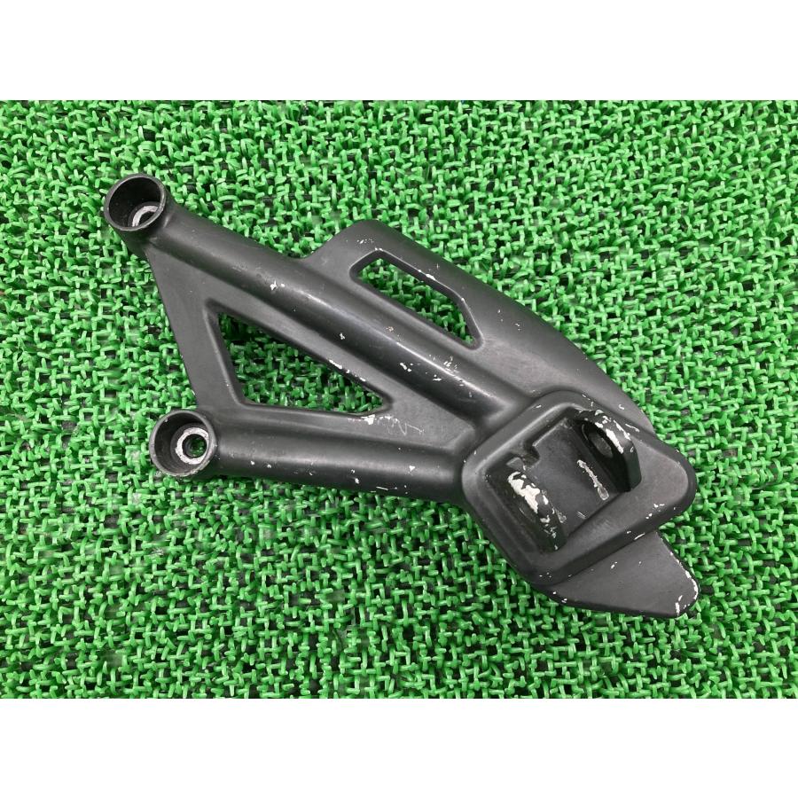 ホンダ（HONDA） レブル250 ステップホルダー 右 K87 純正 中古 バイク