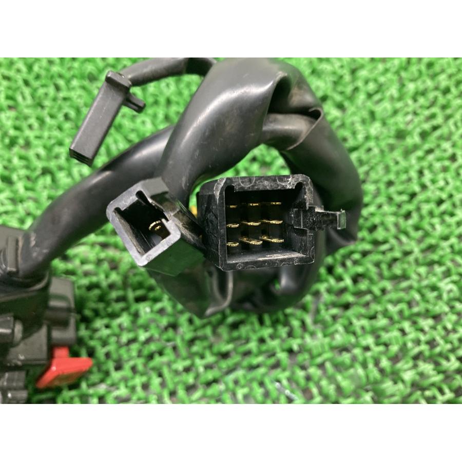 カワサキ（Kawasaki） W650 ハンドルスイッチ 左 純正 中古 バイク