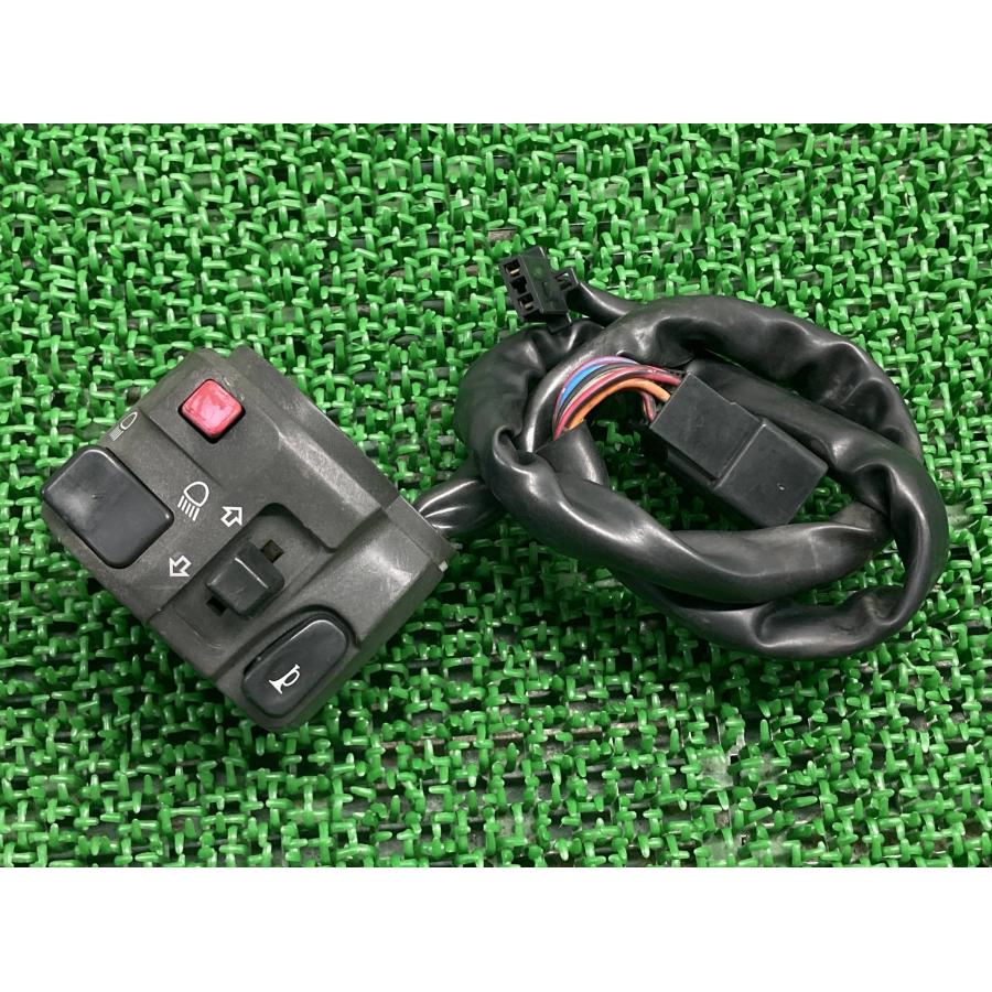 カワサキ（Kawasaki） W400 ハンドルスイッチ 左 純正 中古 バイク