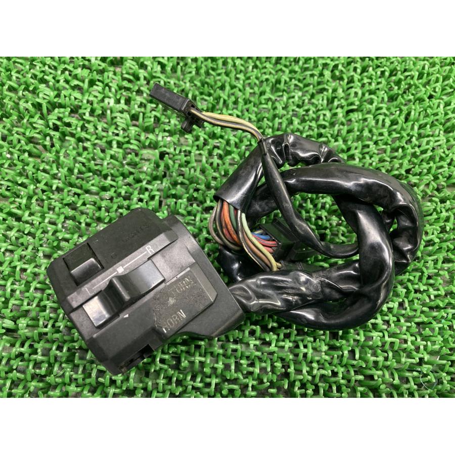 カワサキ（Kawasaki） GPZ1000RX ハンドルスイッチ 左 TR8308 純正