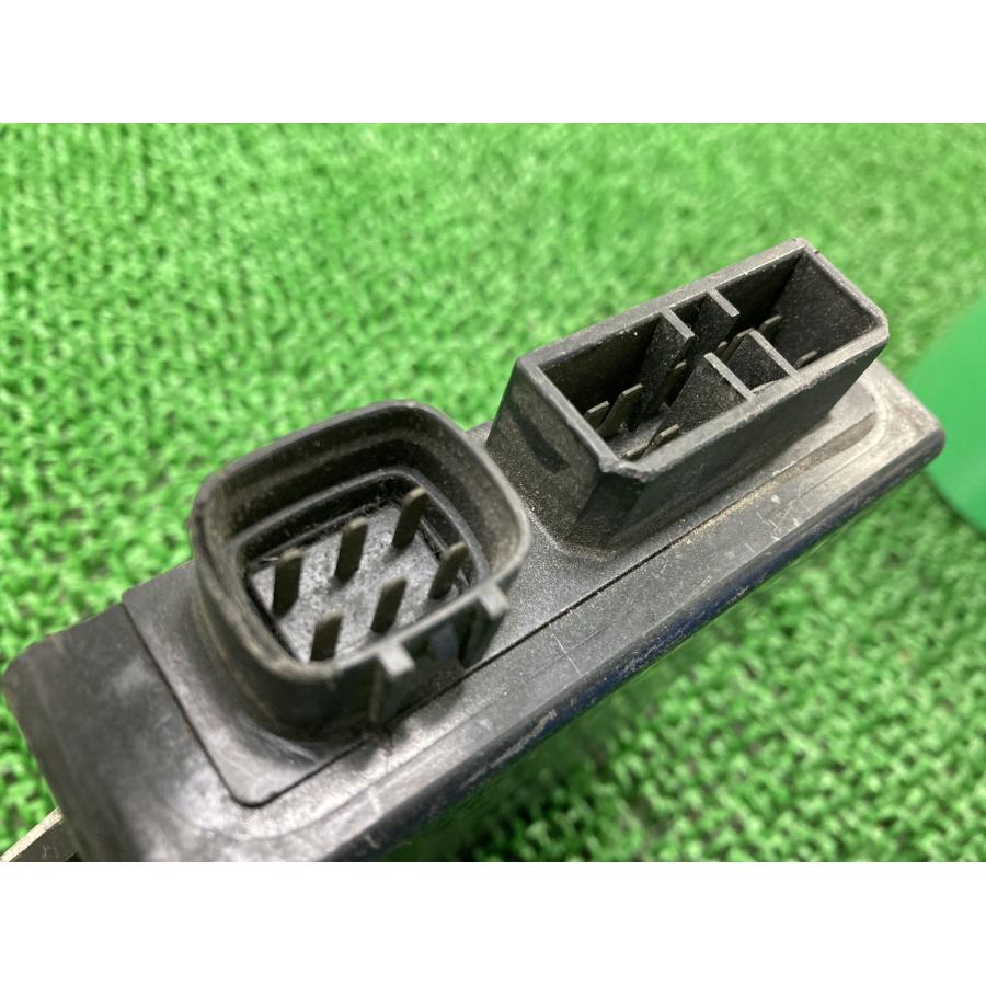 TZR250R イグナイター ヤマハ 純正 中古 バイク 部品 CDI 機能的問題なし 品薄 希少品 車検 Genuine 46 ヤマハ発動機 TZR250R イグナイター ヤマハ 純正 中古 バイク 部品 CDI