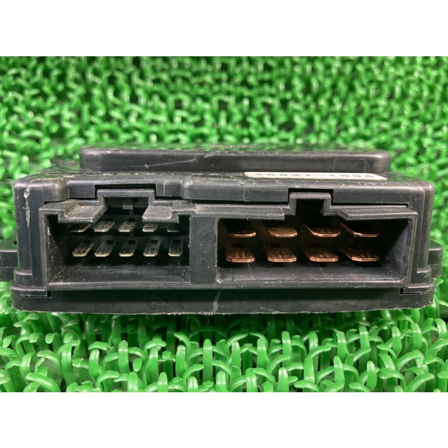 カワサキ（Kawasaki） ZRX1200R ヒューズボックス 26021-1096 純正