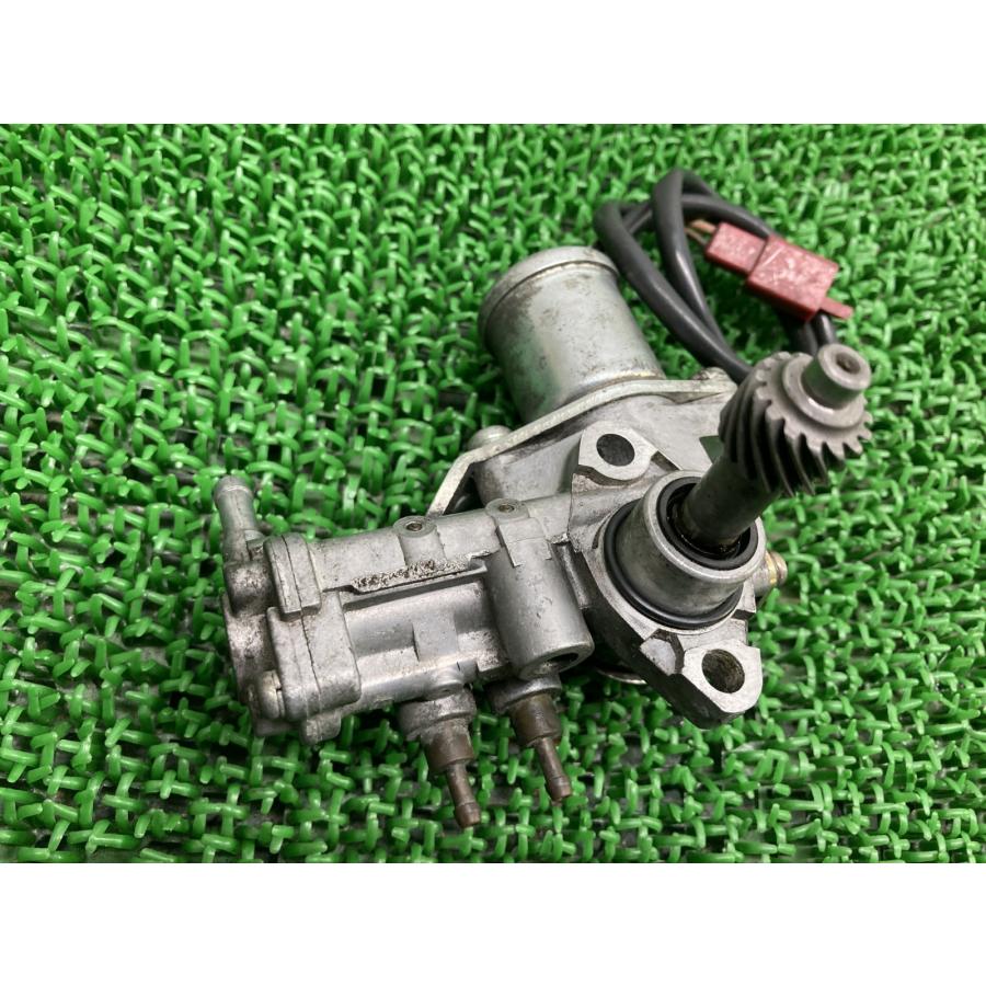 ホンダ（HONDA） NSR250R オイルポンプ 純正 中古 バイク 部品 MC18