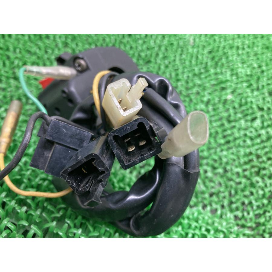 ヤマハ発動機 XJR400 ハンドルスイッチ 左 ヤマハ 純正 中古 バイク 