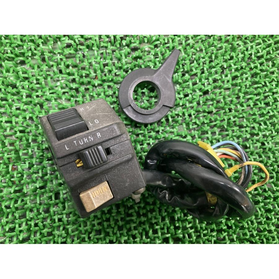 スズキ（SUZUKI） RGV250ガンマ ハンドルスイッチ 左 374-13 純正 中古