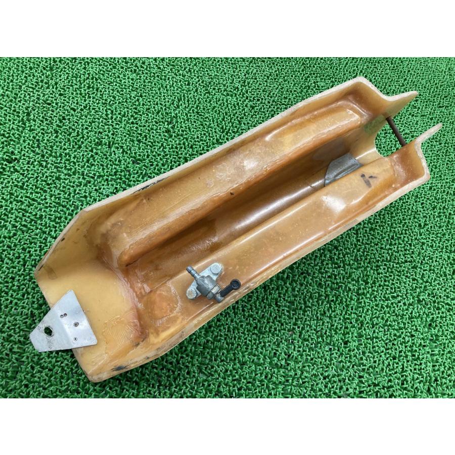 BETA製RL250 タンク 社外 中古 バイク 部品 FRP ノーマルキャップ付き