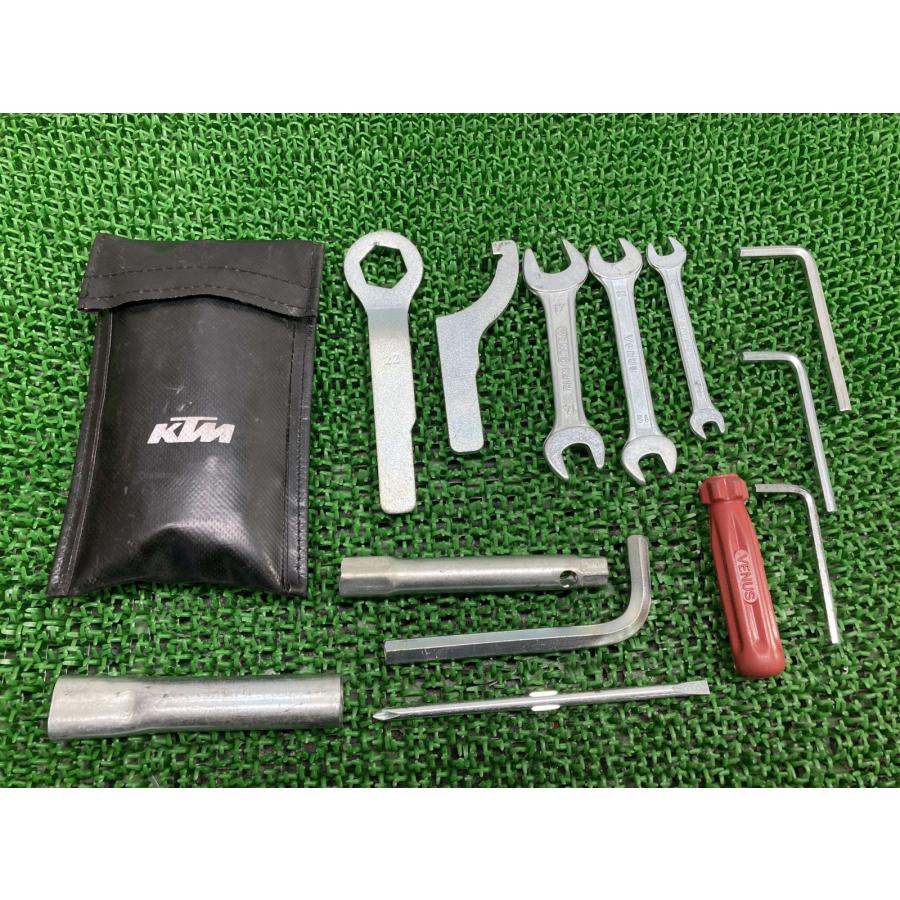 KTM 390 Duke【整備修理ベース、部品取り、ジャンク品】 KTM 390 Duke 2013-2014 Tool Set | Baboon Motorcycle Parts