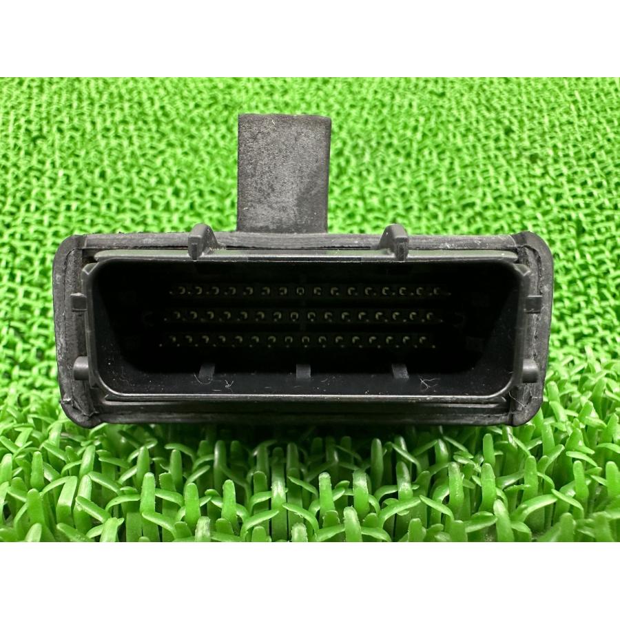 MT-03 YZF-R3 ECU ヤマハ 純正 バイク 部品 RH13J ECM 18年～ コントロールユニット ケース 車検 Genuine 【中古】 80 ヤマハ発動機 YZF-R3 ECU ヤマハ 純正 中古 バイク 部品 RH13J MT-03