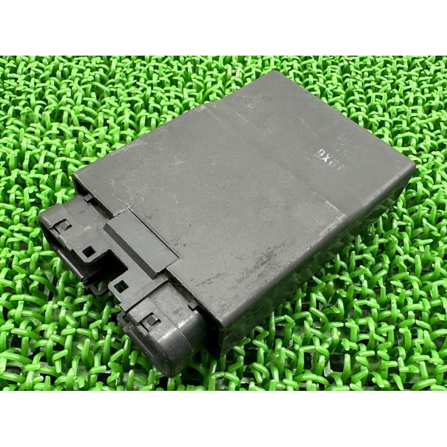 シャドウ400 イグナイター ホンダ 純正 中古 バイク 部品 NC34 CDI スパークユニット 機能的問題なし 割れ欠け無し 85 ホンダ（HONDA） シャドウ400 イグナイター 純正 中古 バイク 部品