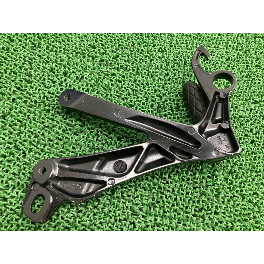 スズキ（SUZUKI） GSX1300Rハヤブサ タンデムステップ 右 10L 純正