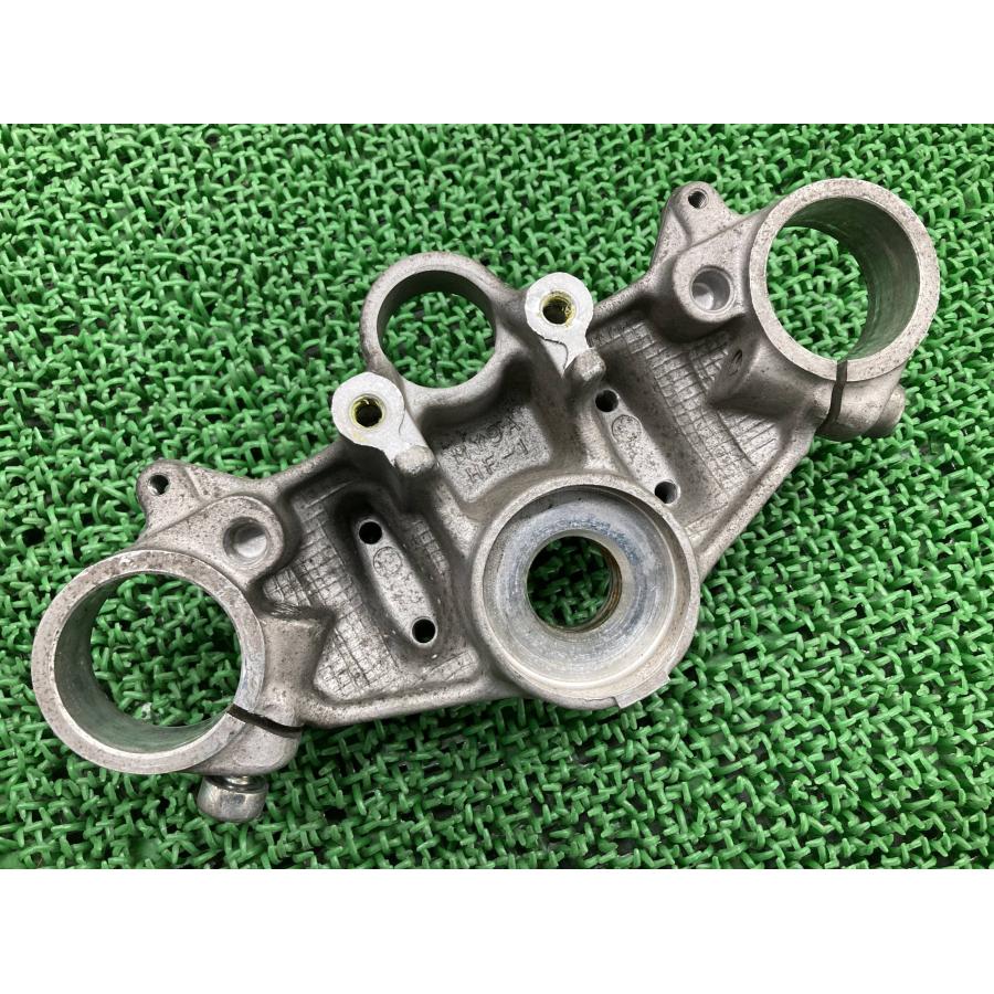HONDA CB400SF トップブリッジ ホンダ [M-250423-3] ホンダ（HONDA） CB400SF トップブリッジ MY9A 純正 中古 バイク 部品