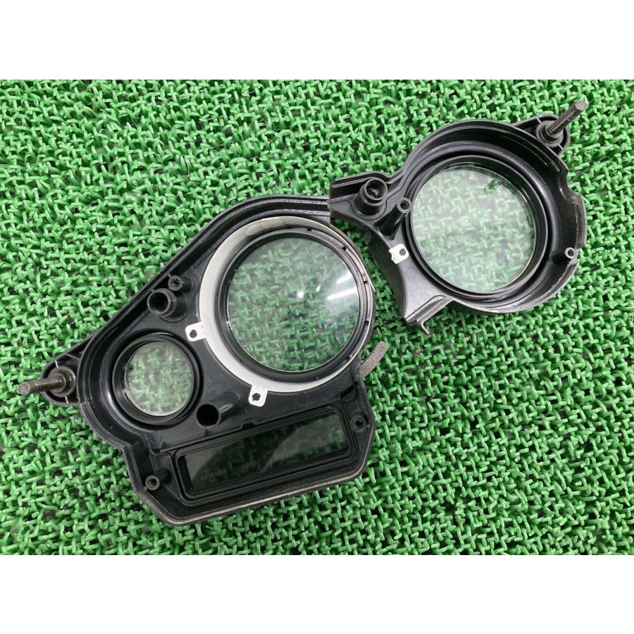 TZR250 メーターカバー ヤマハ 純正 中古 バイク 部品 3MA メーターケース メーターパネル TZR250R 3XV FZR250 車検 Genuine 94の画像