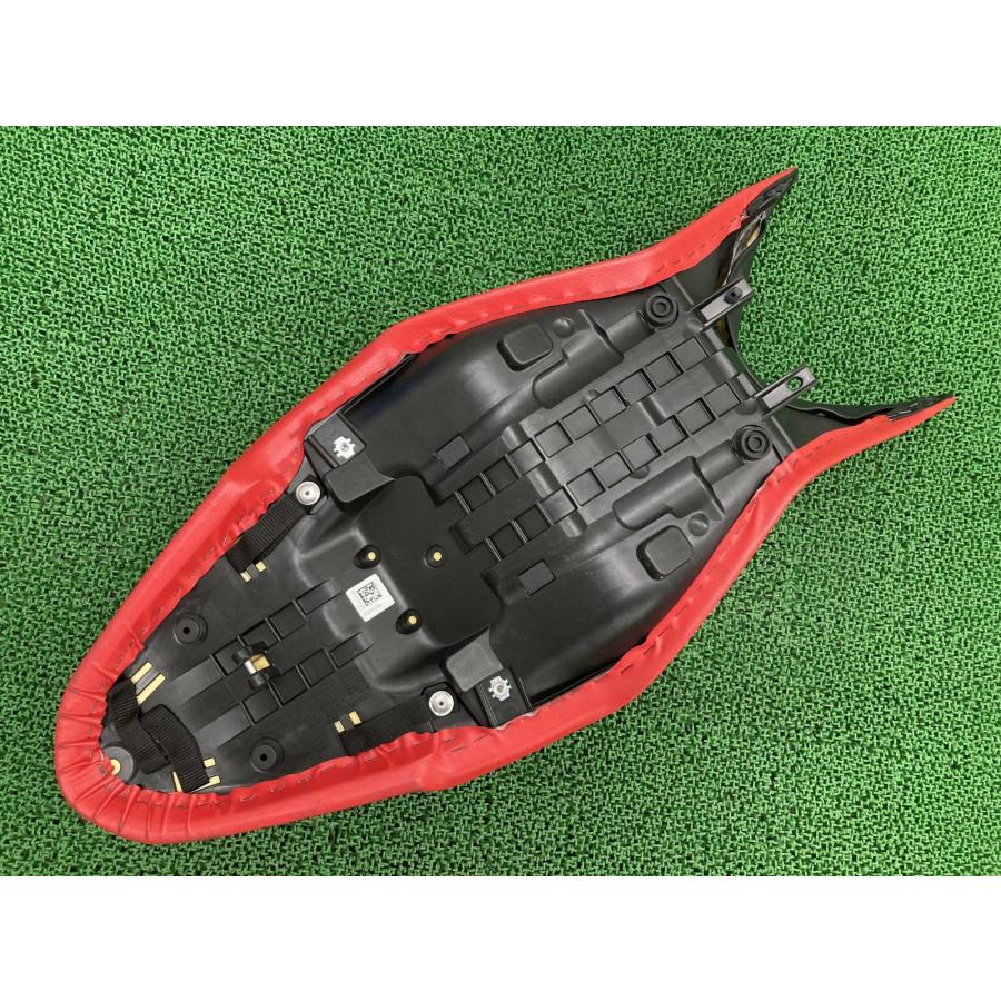 DUCATI（ドゥカティ） スーパースポーツ950 S シート 596.1.101.3A