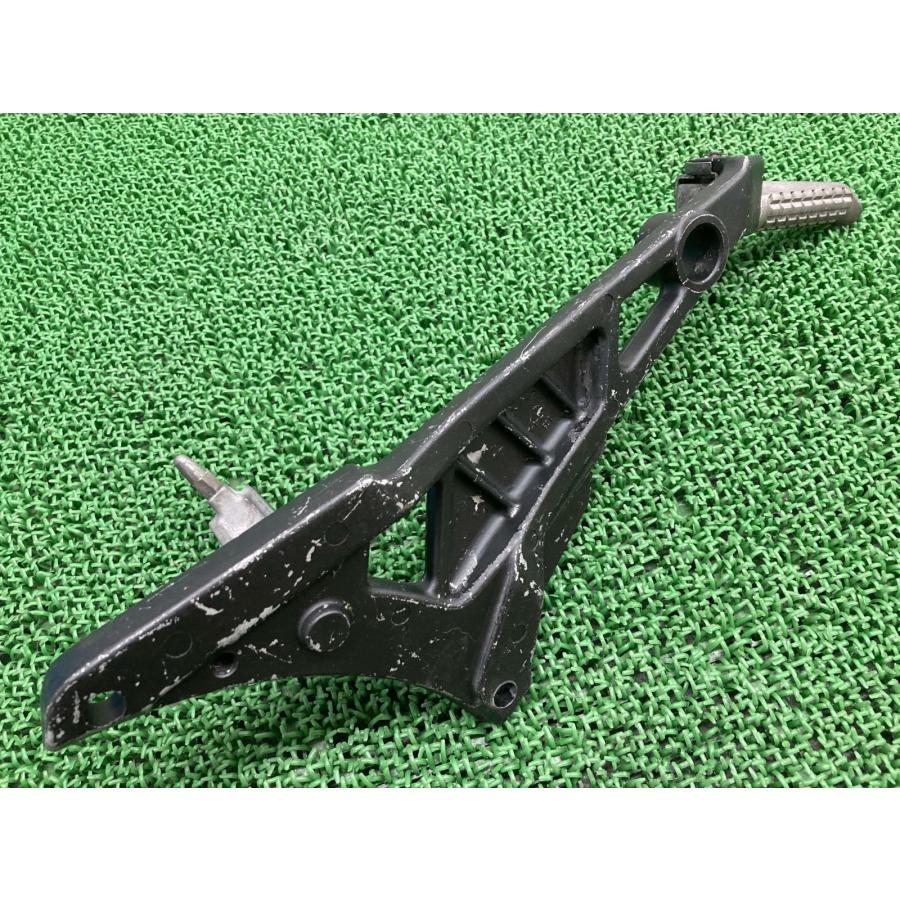 カワサキ（Kawasaki） ゼファー750 ステッププレート 左 103 純正 中古