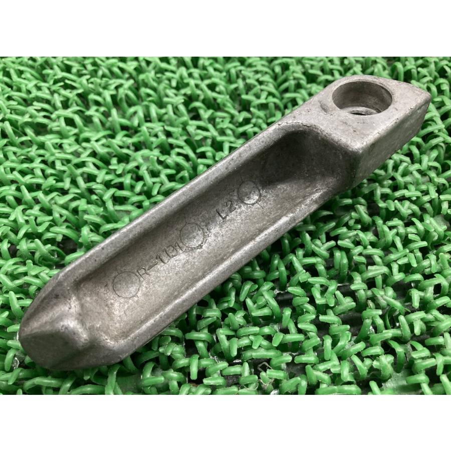 カワサキ（Kawasaki） ゼファー750 タンデムステップペグ 左 1191 純正