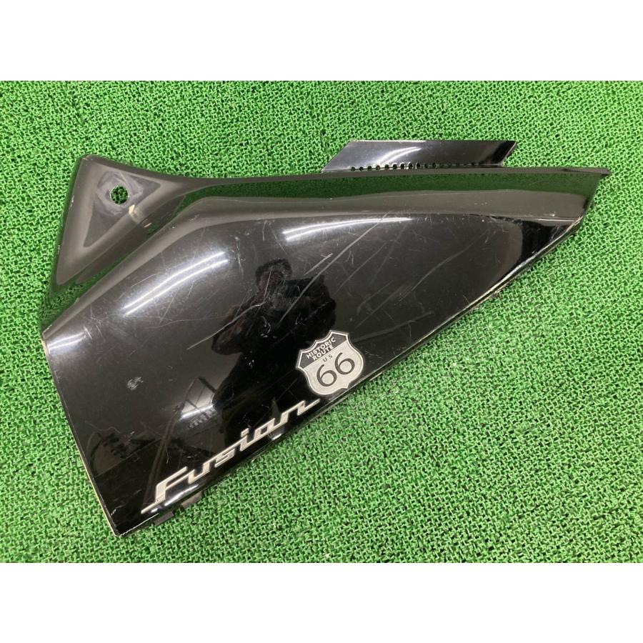 ホンダ（HONDA） フュージョン サイドカウル 右 黒 純正 中古 バイク