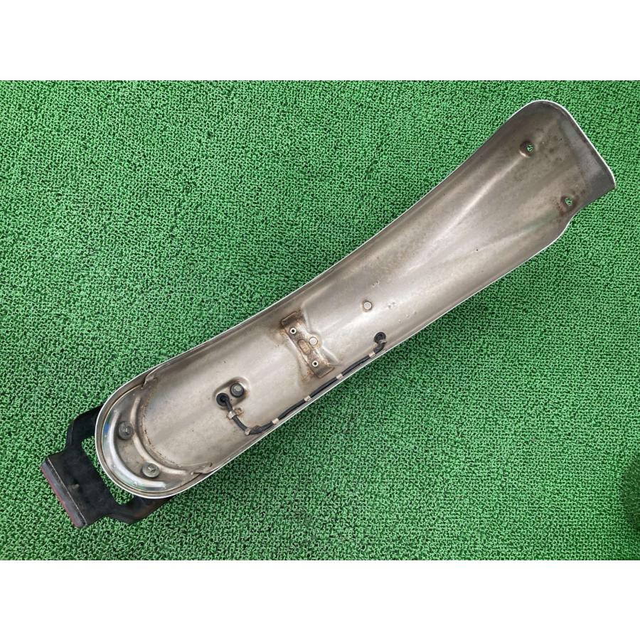 W650 リアフェンダー カワサキ 純正 中古 EJ650A W400 W800にも テールランプ ナンバープレートステー コケキズ無し Te カワサキ（Kawasaki） W650 リアフェンダー 純正 中古 バイク 部品