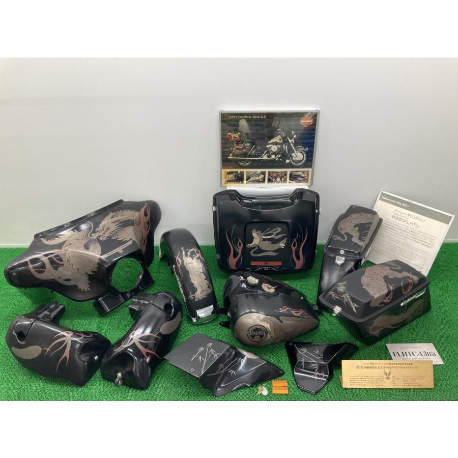 FLHTCU 外装セット ハーレー 純正 中古 総漆塗り純銀蒔絵仕上げ ジャパン塗り 伝統工芸 和魂洋才 HDジャパン設立記念 Hm Harley Davidson（ハーレー・ダビッドソン） FLHTCU 外装セット