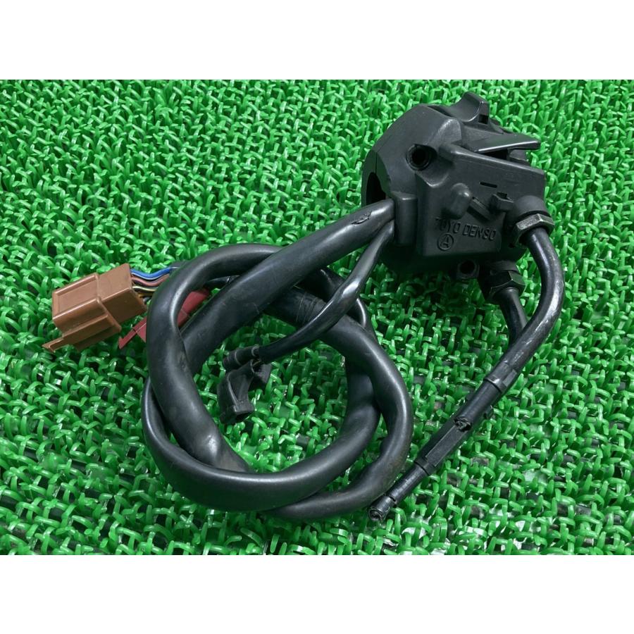 ホンダ（HONDA） CB400SF ハンドルスイッチ 右 純正 中古 バイク 部品 
