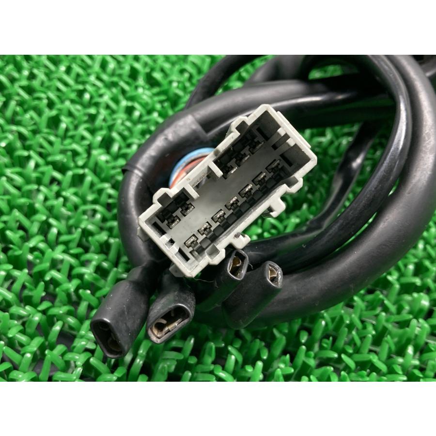 CBR600RR ハンドルスイッチ 左 HM-32QB-T ホンダ 純正 中古 バイク 部品 PC37 後期 スイッチボックス 割れ欠け無し 品薄 Gq ホンダ（HONDA） CBR600RR ハンドルスイッチ 左 HM-32QB-T 純正 中古
