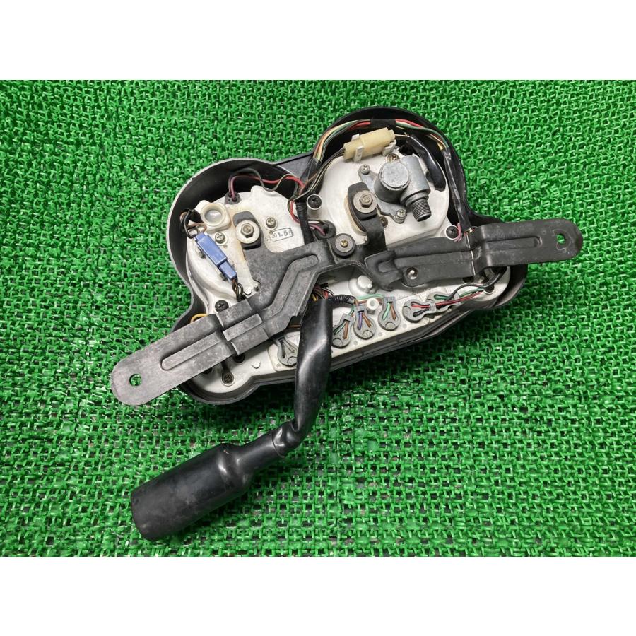 GPZ400R メーター 1297 カワサキ 純正 バイク 部品 ZX400D スピードメーター タコメーター 割れ欠け無し 品薄 【中古】 25 カワサキ（Kawasaki） GPZ400R メーター 1297 純正 中古 バイク 部品