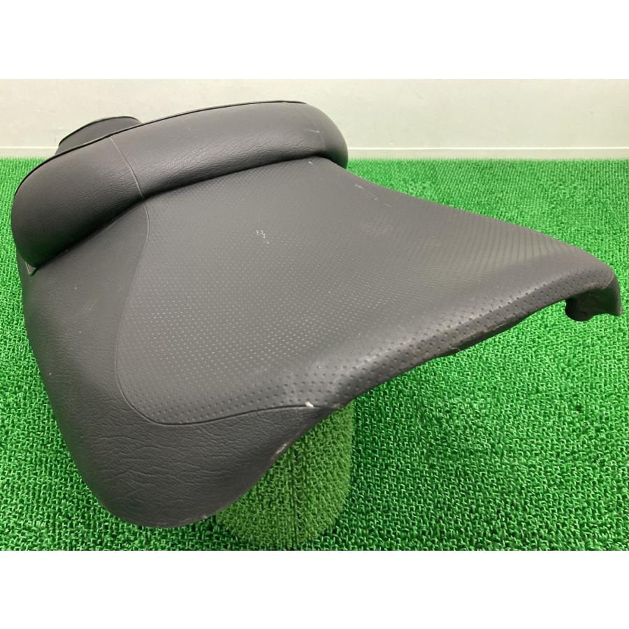 スカイウェイブ250SS シート 14G スズキ 純正 中古 バイク 部品 CJ43A スカブ 修復素材や張替えベースに 品薄 希少品 hJ スズキ（SUZUKI） スカイウェイブ250SS シート 14G 純正 中古 バイク