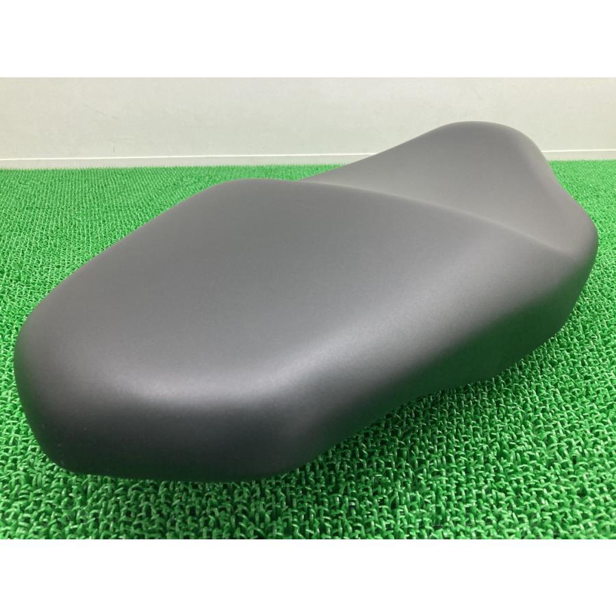 NMAX125 シート ヤマハ 純正 中古 バイク 部品 SEG6J N-MAX 21-23年 綺麗 良品 破れ無し 車検 Genuine mE YAMAHA（ヤマハ） NMAX125 シート 純正 中古 バイク 部品 SEG6J N-MAX