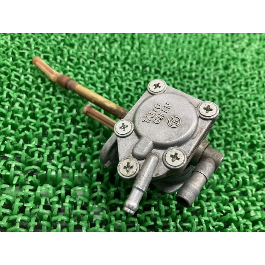 w650　w400　燃料コック　純正品　オーバーホール済み カワサキ（Kawasaki） W400 W650 フューエルコック 純正 中古 バイク