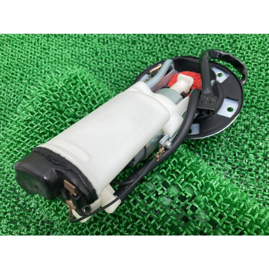 ホンダ（HONDA） VTR250 フューエルポンプ UC-T30HU17 純正 中古 MC33