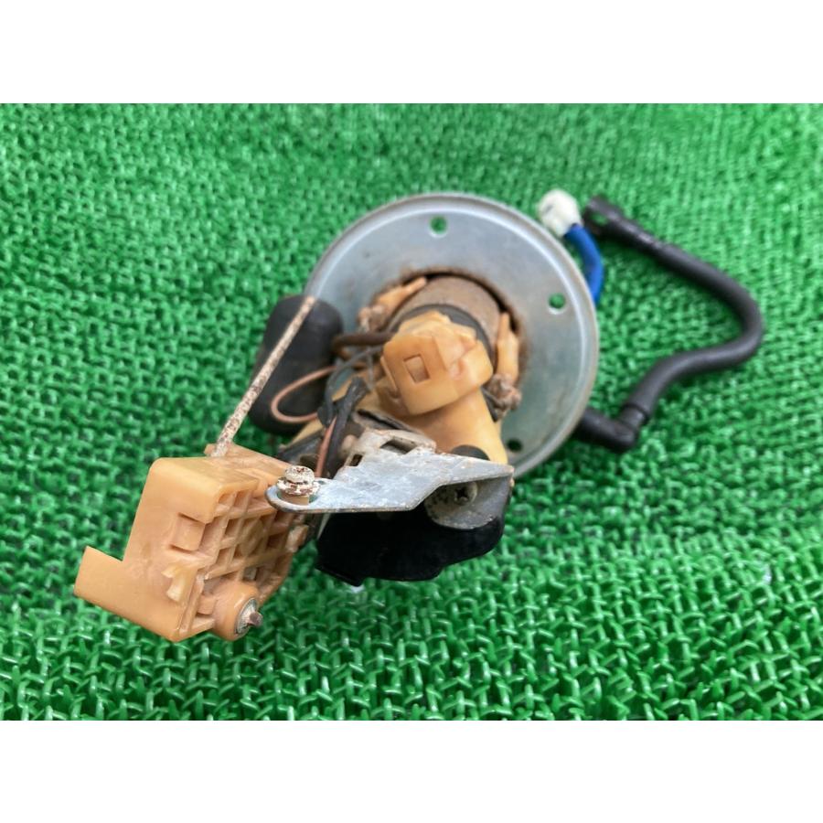 スズキ（SUZUKI） GSR400 フューエルポンプ 15100-44G00 純正 中古