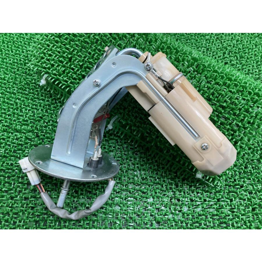 スズキ（SUZUKI） GSR250 フューエルポンプ 15100-48H00 純正 中古