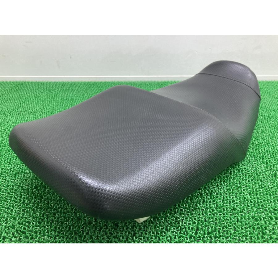 ZRX1200R シート 53001-1831 カワサキ 純正 バイク 部品 ZR1200A 破れ無し 品薄 希少品 ZRX1100 車検 Genuine 【中古】 88 カワサキ（Kawasaki） ZRX1200R シート 53001-1831 純正 中古 バイク