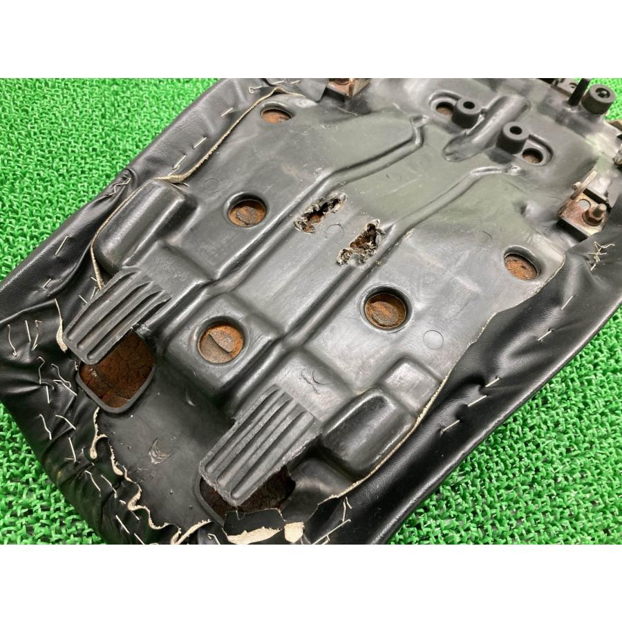ホンダ（HONDA） GB250クラブマン シート 純正 中古 バイク 部品 MC10