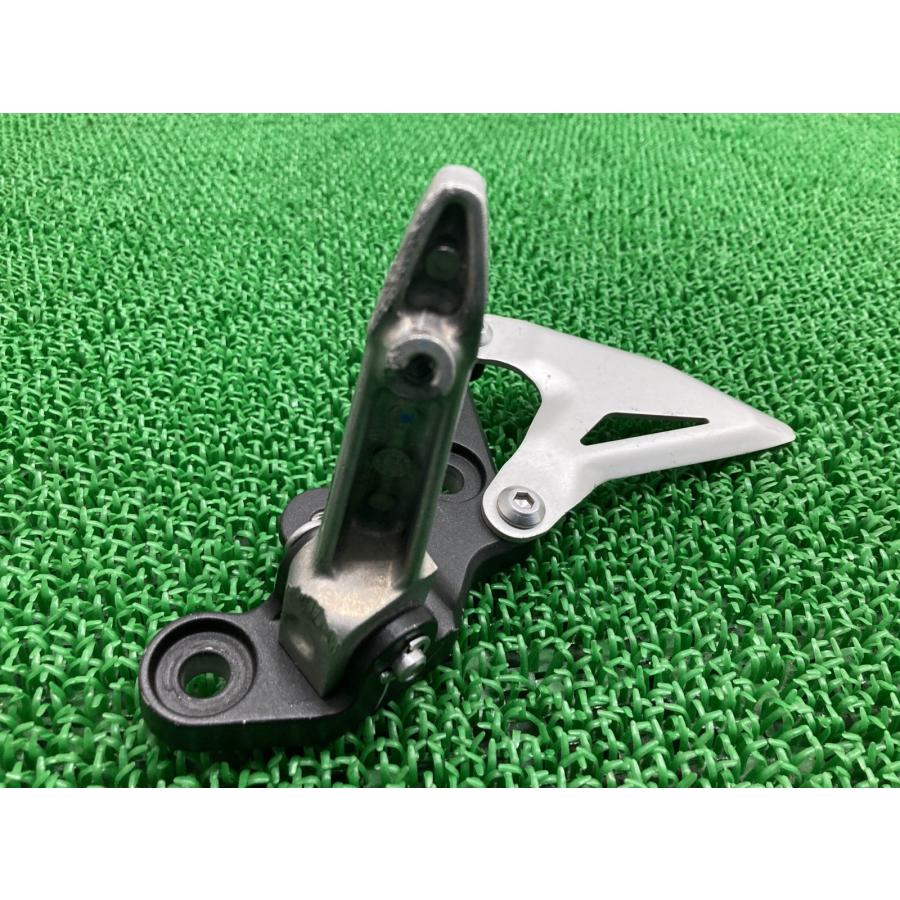 カワサキ（Kawasaki） NINJA250 NINJA400 メインステップ 左 DSC1-1