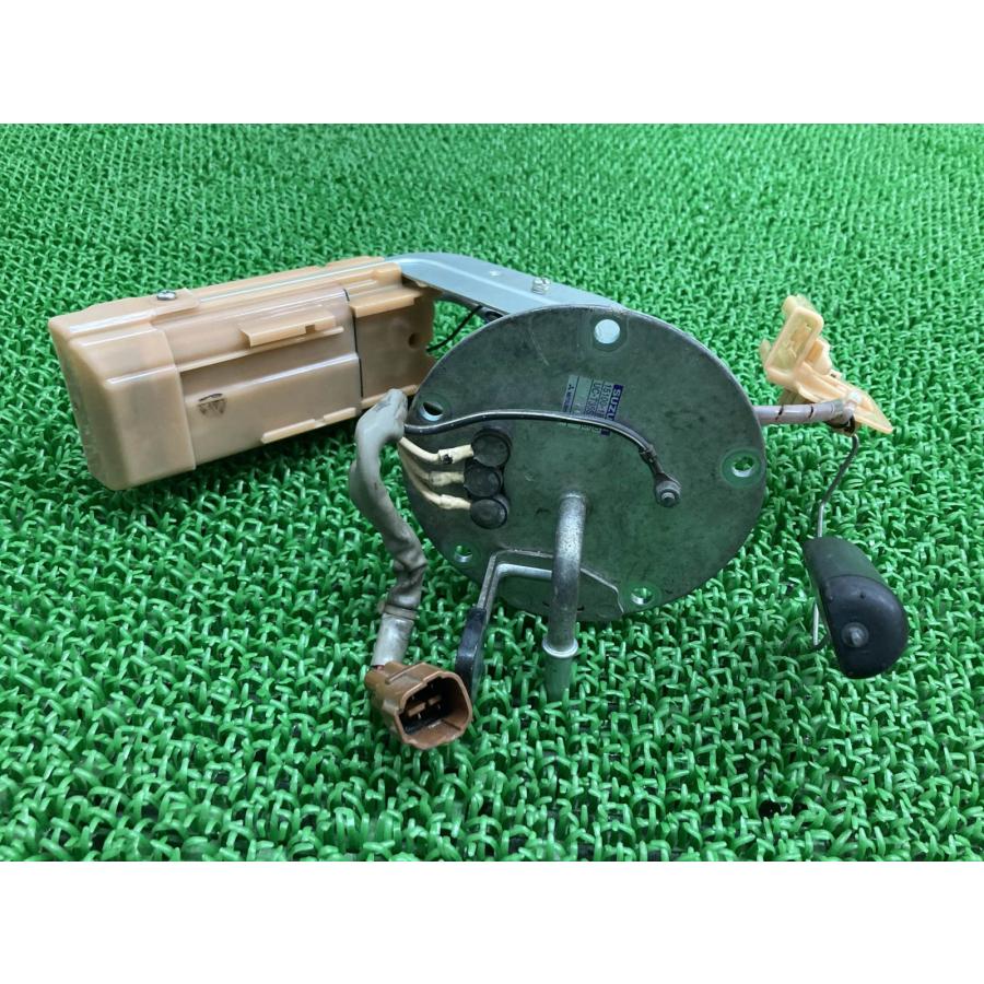 バンディット1250S フューエルポンプ 15100-18H00 スズキ 純正 中古 GW72A lO スズキ（SUZUKI） バンディット1250S フューエルポンプ 15100-18H00