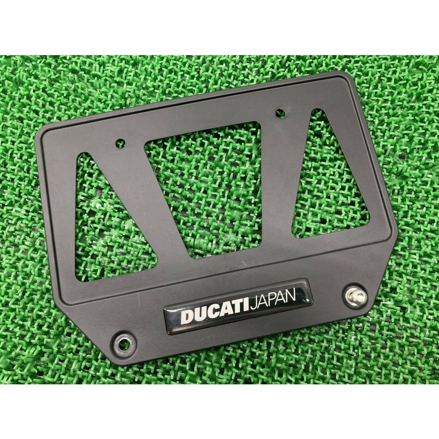 買取品　トゥデイ　ナンバー返納済 DUCATI（ドゥカティ） ナンバープレートホルダー 純正 中古 ライセンス
