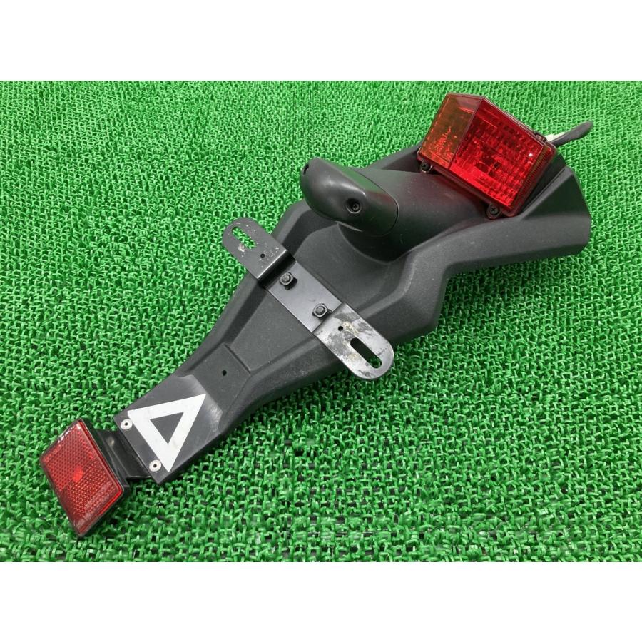 KLX125 D トラッカー125リアフェンダー 35019-0103純正中古 カワサキ（Kawasaki） KLX125 Dトラッカー125 リアフェンダー 35019