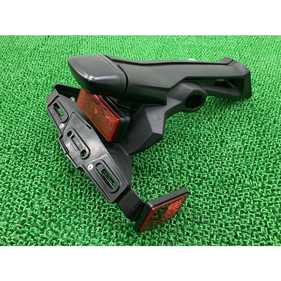 ZX6R リアフェンダー カワサキ（Kawasaki） ZX-6R リアフェンダー 純正 中古 バイク 部品