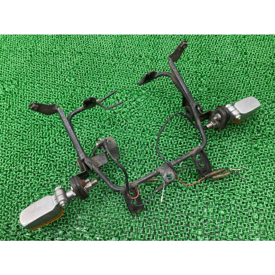 カワサキ（Kawasaki） ZRX400 ヘッドライトステー 純正 中古 ZR400E