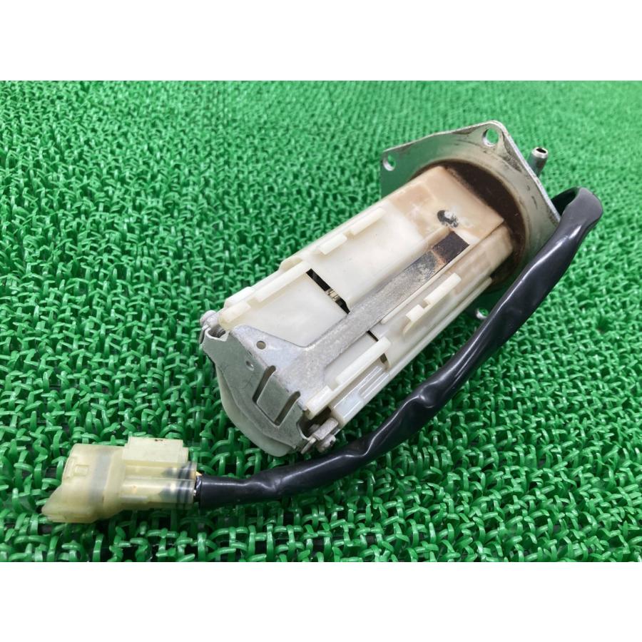 カワサキ（Kawasaki） W800 フューエルポンプ 49040-0781 純正 中古