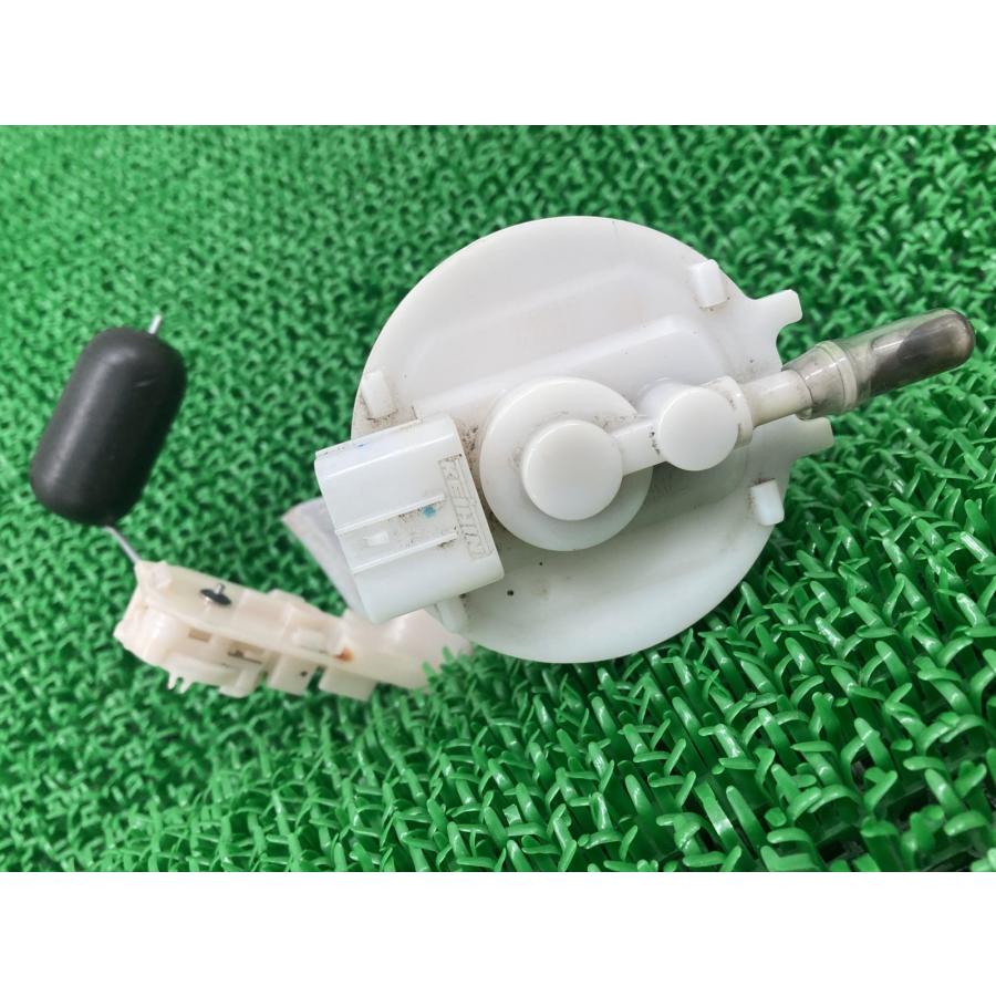 ホンダ（HONDA） ダンク フューエルポンプ 純正 中古 バイク 部品 AF74