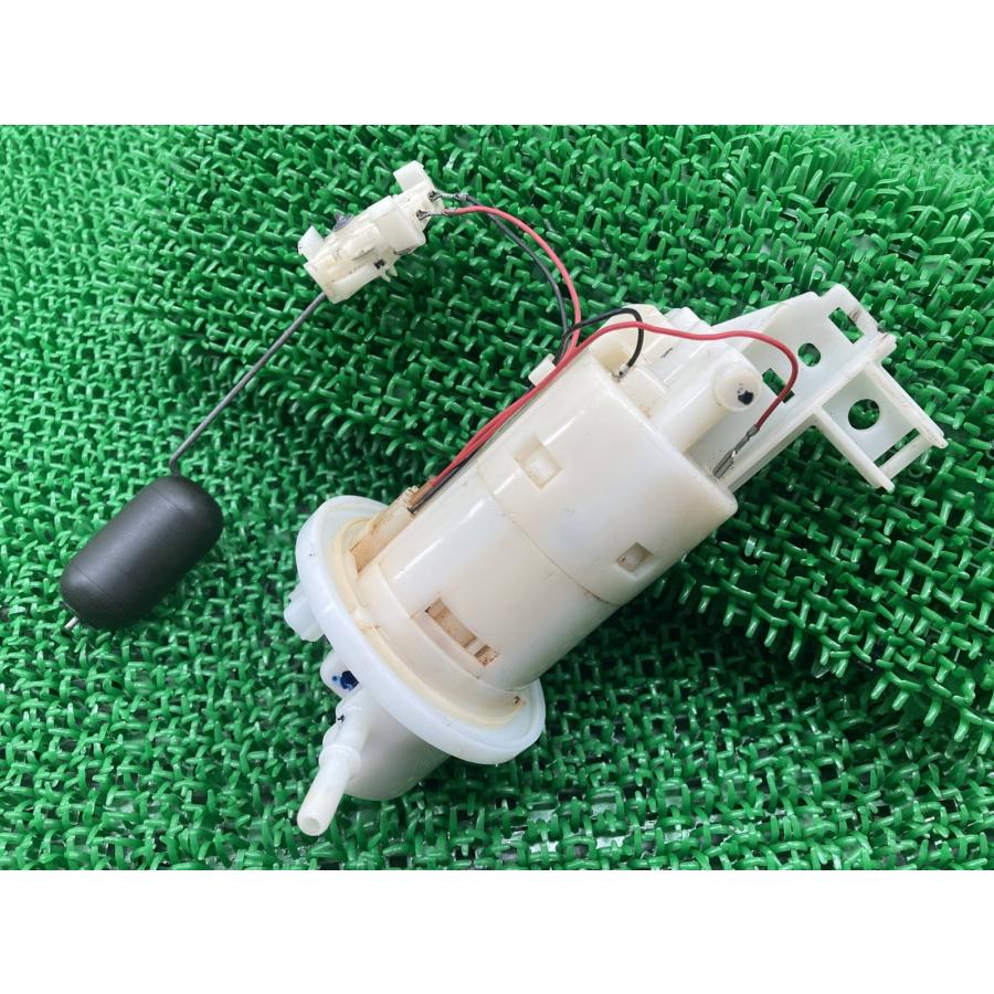 カワサキ（Kawasaki） Z125PRO フューエルポンプ 純正 中古 バイク