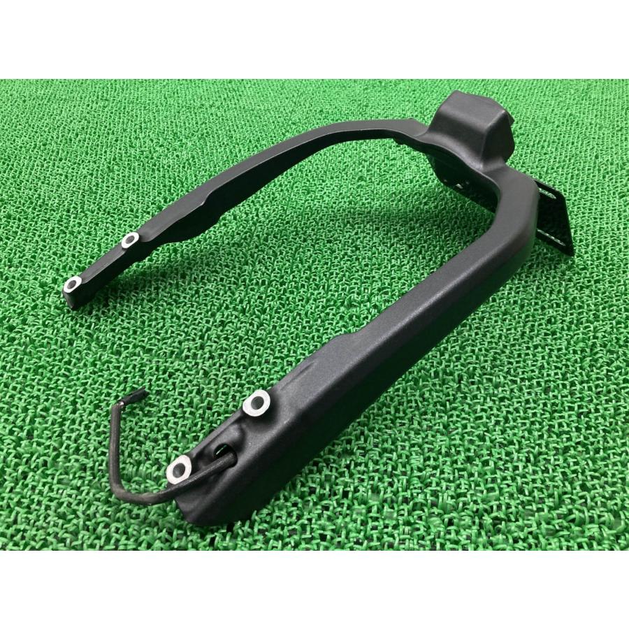 スカウトボバー リアフェンダー 純正 中古 インディアン IndianScoutBobber ナンバー灯 プレートホルダー 綺麗 良品 Lo スカウトボバー リアフェンダー 純正 中古 バイク 部品 インディアン