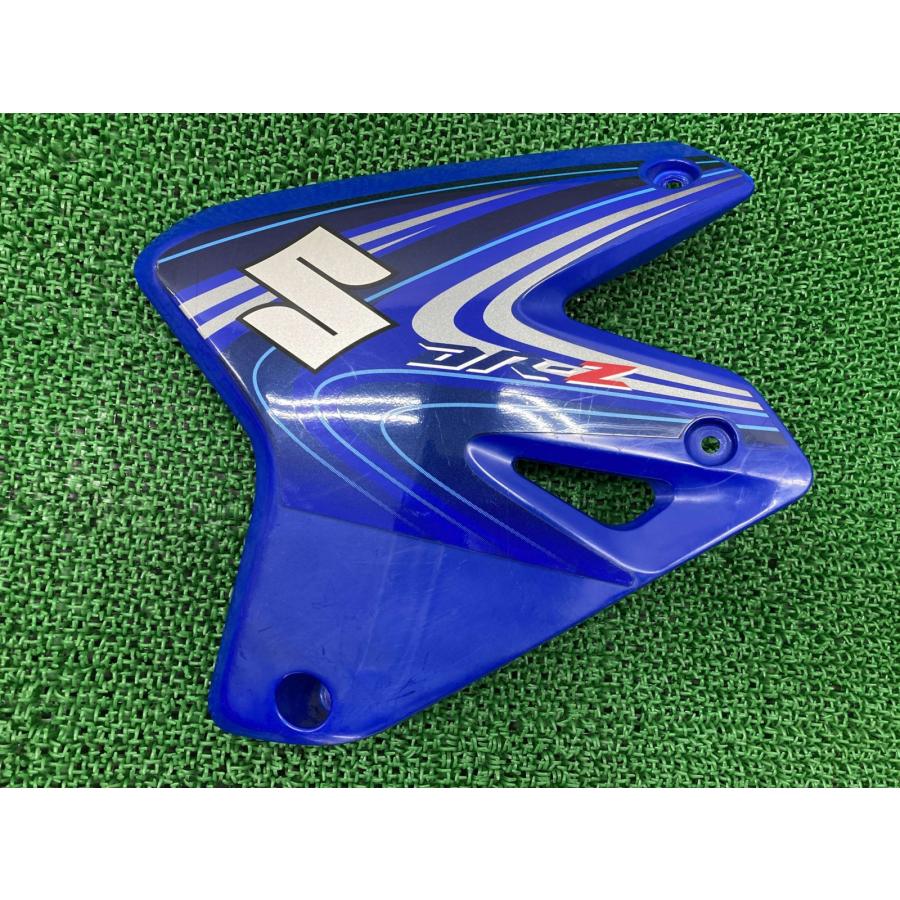 DR-Z400SM シュラウド 左 青 29F スズキ 純正 中古 バイク 部品 SK44A サイドカバー コケキズ無し 割れ欠け無し 安心ノーマル Yz スズキ（SUZUKI） DR-Z400SM シュラウド 左 青 29F 純正 中古 バイク